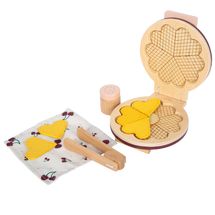 Piastra per Waffle in legno Tasty rosso LE12850 Small Foot company 1