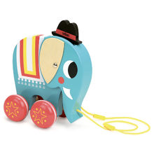 Vito, l'elefante che trascina V7714 Vilac 1