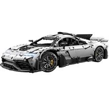 Auto sportiva Mercedes AMG One 3295 pezzi C61503W CaDA 1