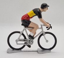 La figura del ciclista R La maglia del campione belga FR-R10 Fonderie Roger 1