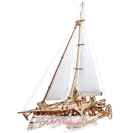 Trimarano Merihobus modello meccanico U-70059 Ugears 1