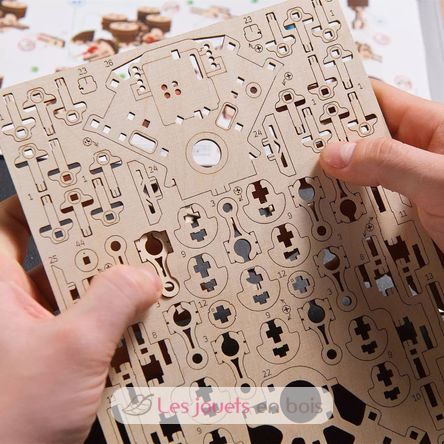 Motore V8 modello meccanico U-70264 Ugears 7