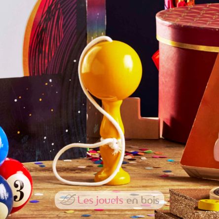 Bilboquet giallo V7203Y Vilac 3