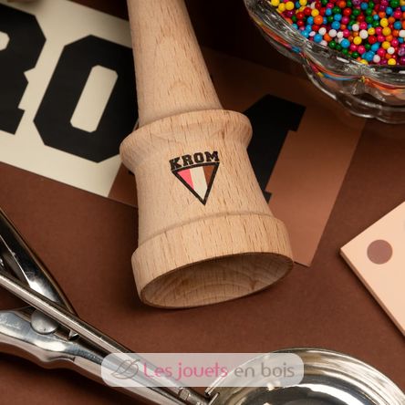 Krom Kendama Strogo Neapolitan Chocolate KROM-STR-CHOCO KROM Kendama 8
