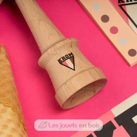 Krom Kendama Strogo Neapolitan Strawberry KROM-STR-STRAWB KROM Kendama 8